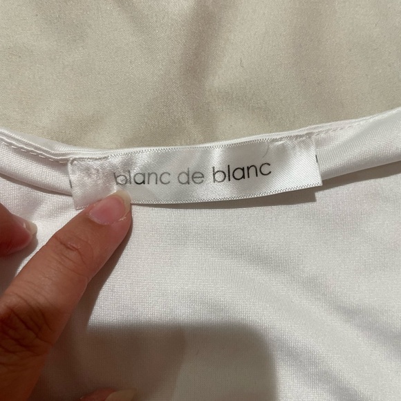 White square neck bodysuit - Picture 2 of 3